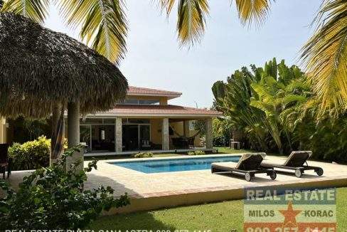 Cocotal Golf villa for sale in Punta Cana