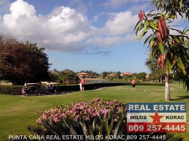 Cocotal Golf course land lot for sale, located in central part of the golf course, for construction of individual Villa. This land lot has 1003.69 m2 and has direct views of the golf course and the lake. Cocotal Golf course 27 holes in front of Hotels Melia. Read more about Cocotal Golf course and Country Club. Read more about Cocotal benefits for owners. Cocotal Golf course land lot for sale